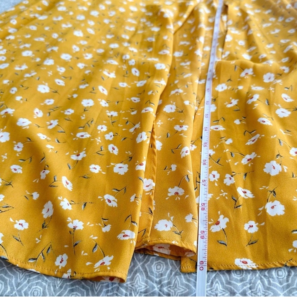 Lulu’s NWT Mustard Yellow Floral Backless Maxi Wedding Guest Dress Size Medium - Picture 12 of 13